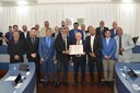 Humorista recebe Título de Cidadão Cotiano durante a 11ª Sessão Ordinária