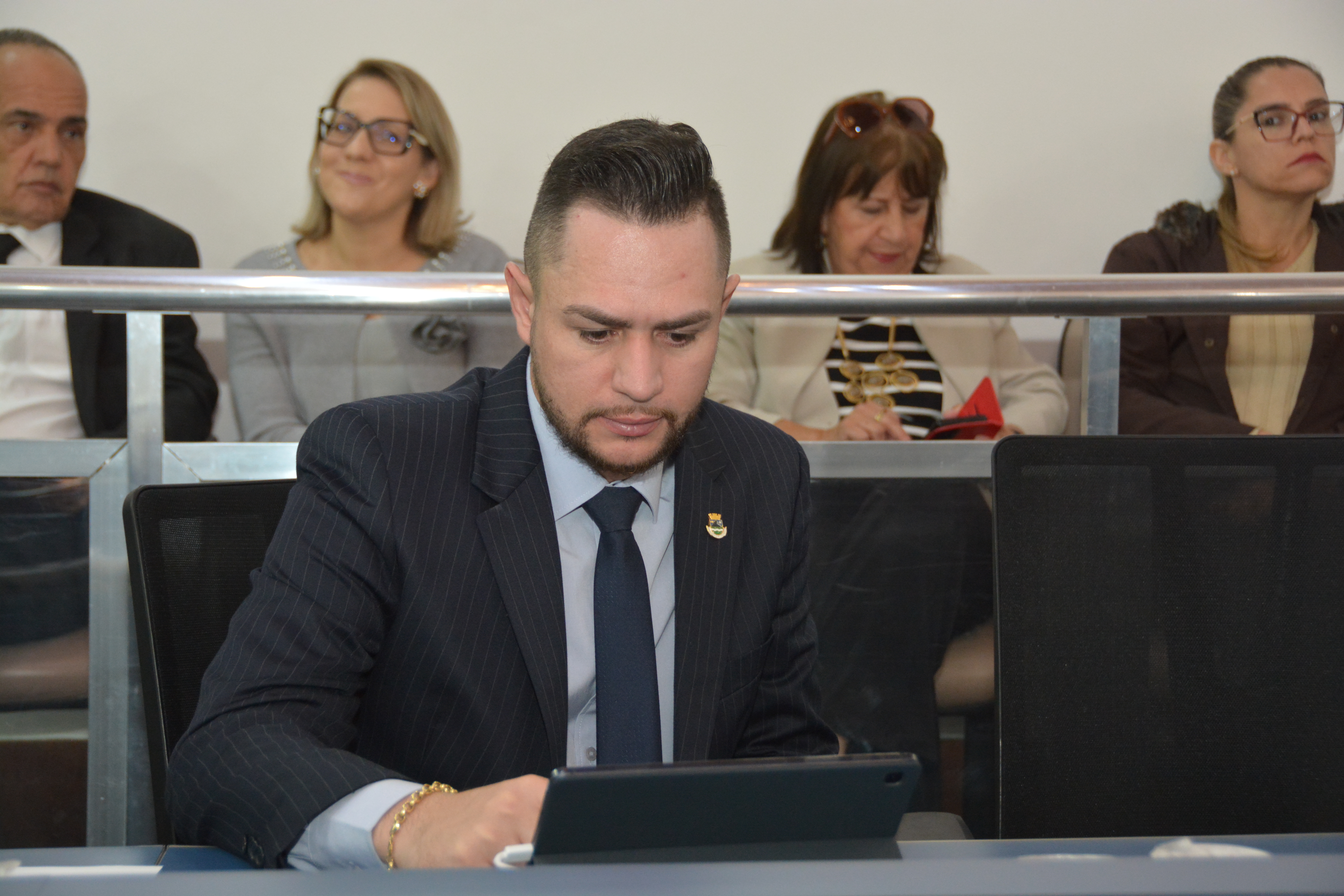 Poder Legislativo de Cotia aprova criação da Comissão de Defesa do Consumidor