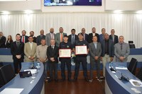 Legislativo Municipal entrega Títulos de Cidadão Cotiano durante a 28ª Sessão Ordinária