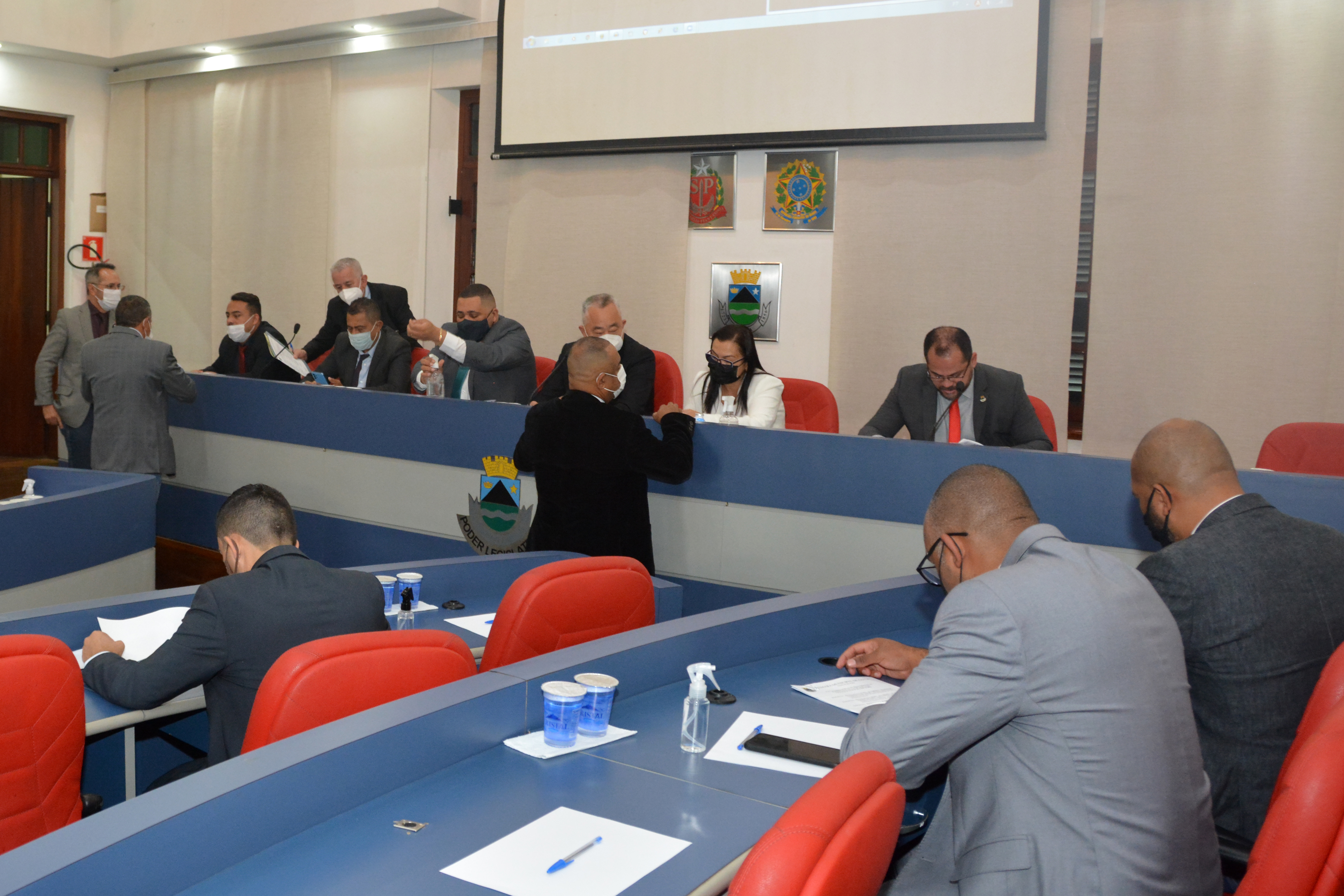 Sete matérias são aprovadas na 33ª Sessão Ordinária da Câmara Municipal