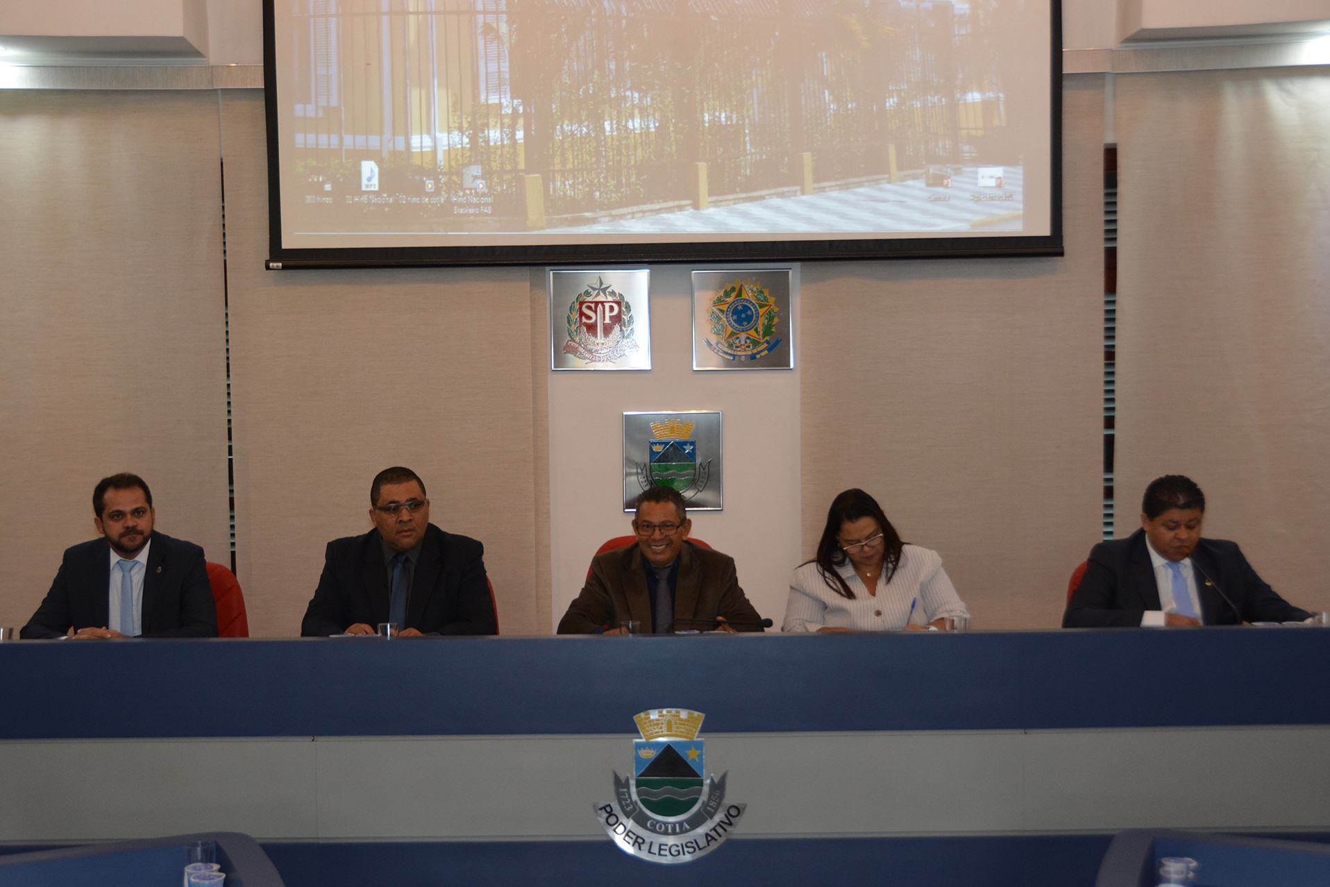 Dois Projetos de Lei são lidos na 12ª Sessão Ordinária